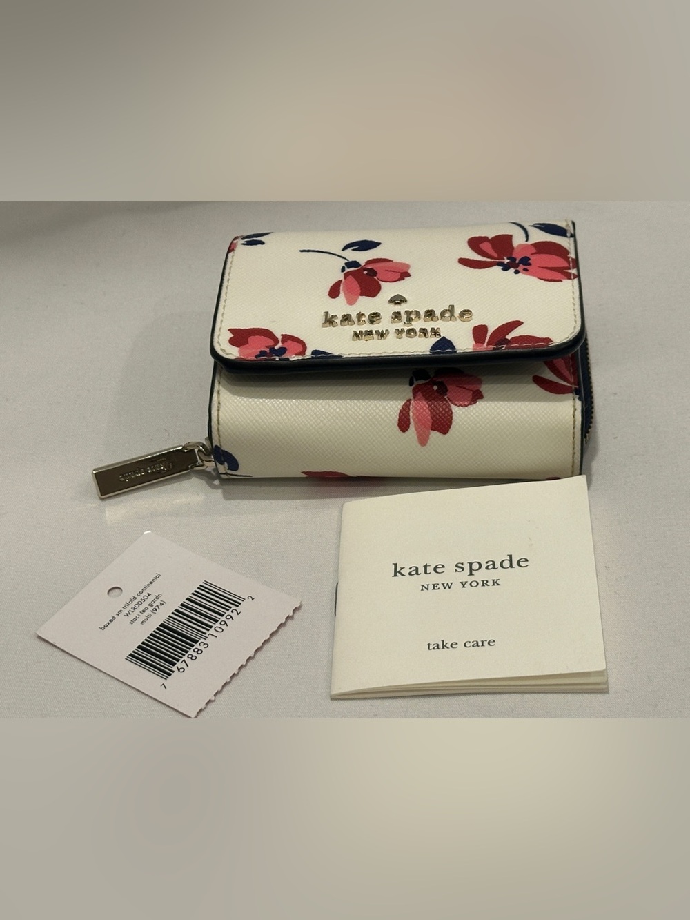 kate spade White Floral Zip Around Compact Wallet NWT&Box - Picture 11 of 16